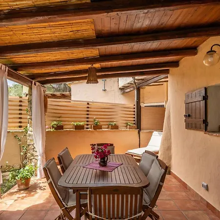 Vega Vila Maracalagonis